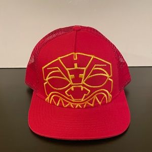 FARMERS MARKET HAWAII trucker hat